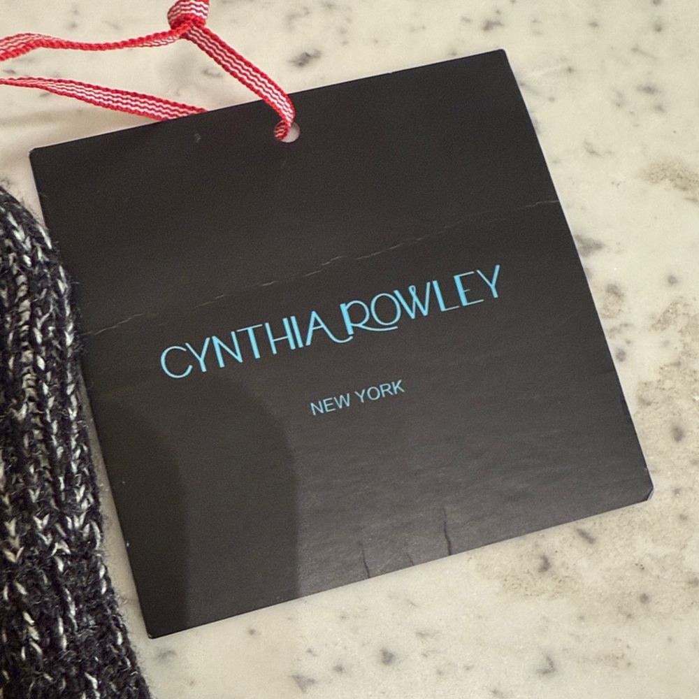 Cynthia Rowley Charcoal Knit Skater Skirt - Picture 3 of 6